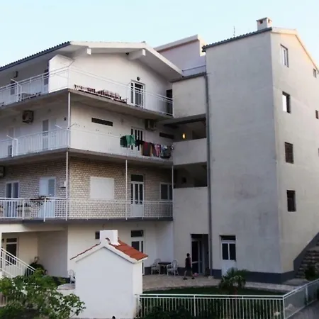 Anica * Makarska